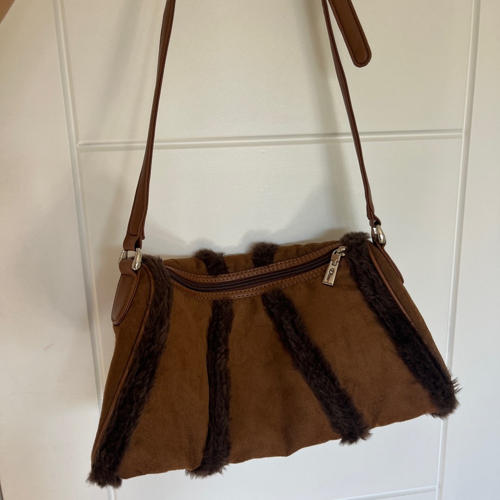 Brown Faux Fur Trim Shoulder Bag